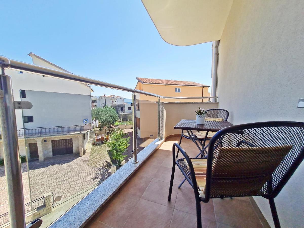 Ab Villa ポドストラナ エクステリア 写真